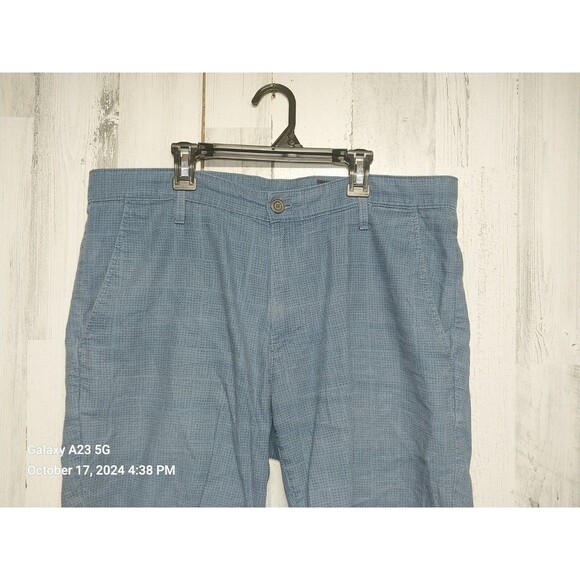 AG Adriano Goldschmied Men’s The Wanderer Shorts Blue Dots Chino Preppy Sz 33R - Picture 3 of 10